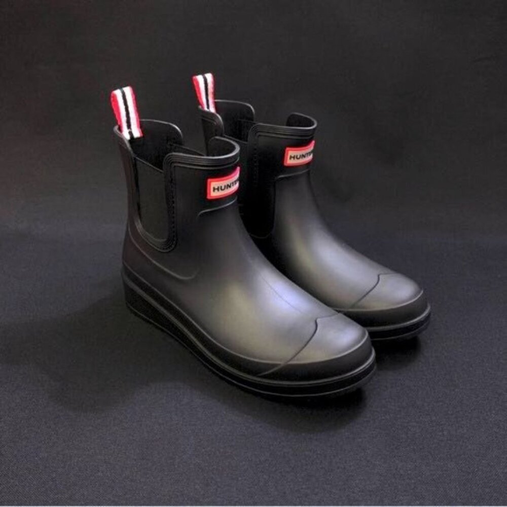 HUNTER Tabitha Waterproof Chelsea Short Rain Boots Wellies 7US Black NWT